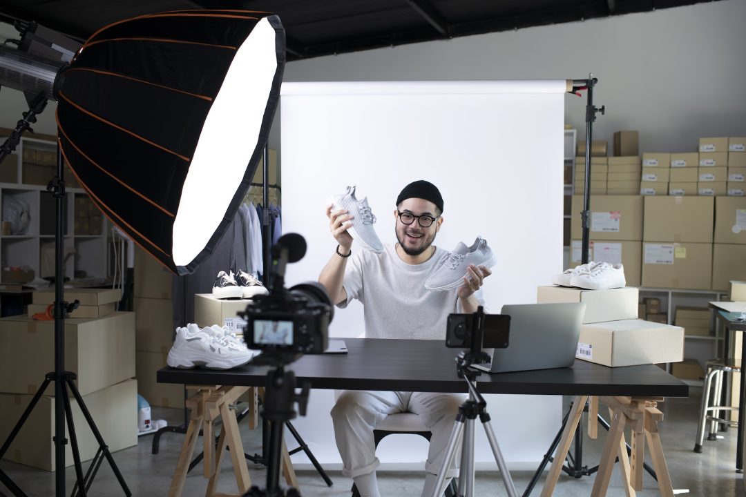 Influencer, Blogger, Vlogger