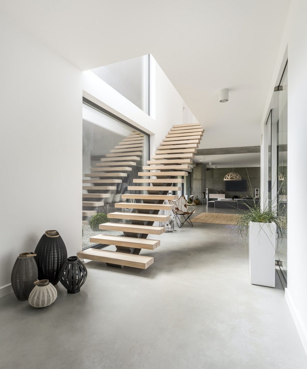 Staircase in a minimalist villa