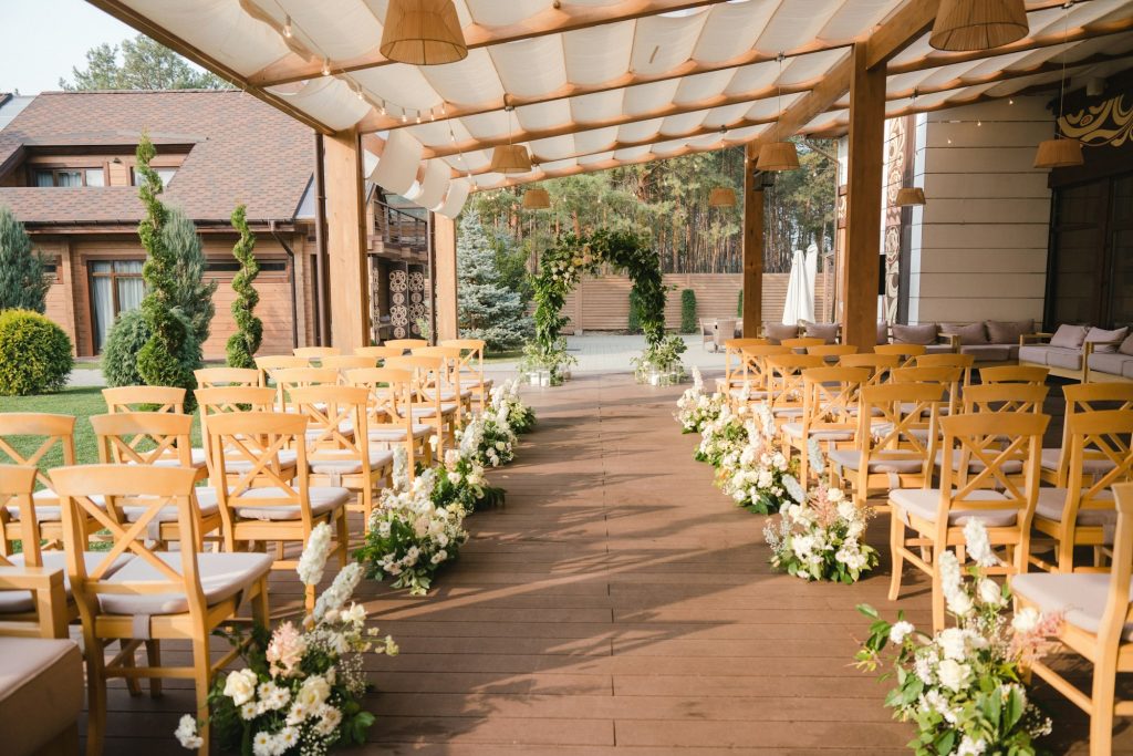 Coziness and style. Modern event design.