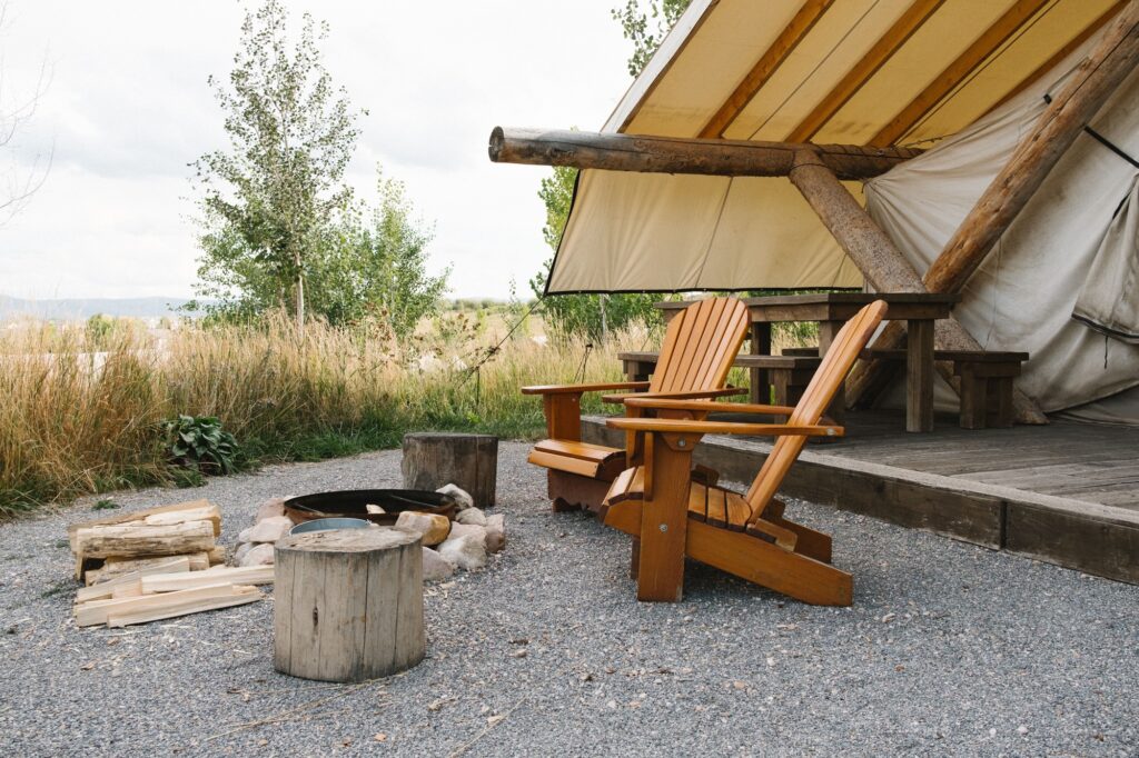 Road trip through the West Coast of the US and making a luxurious stop at a glamping site